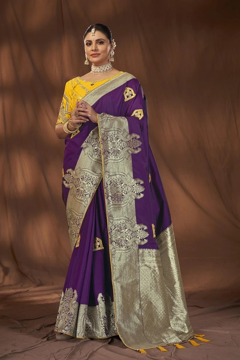 Manohari Hit Colour 44 Wedding Banarasi Silk Saree Collection