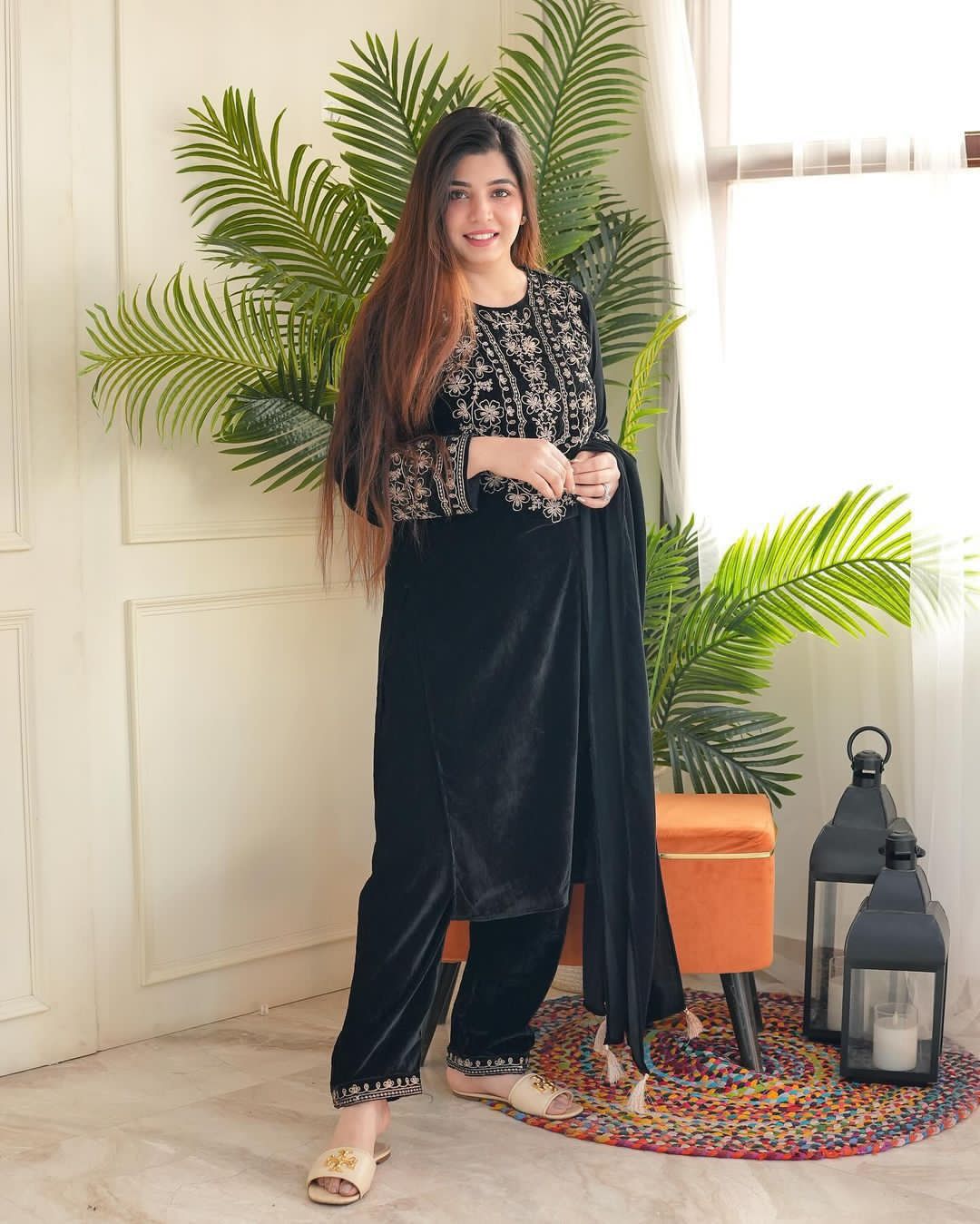 Armeena Black Readymade Pakistani Suits Collection