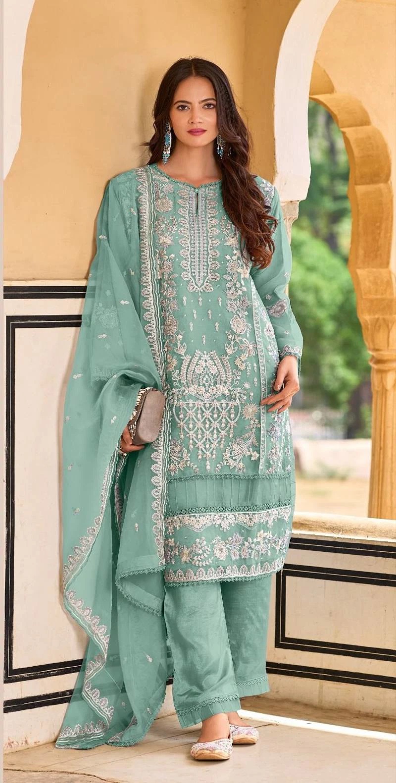 Shree K 5081 Embroidered Pakistani Salwar Suits