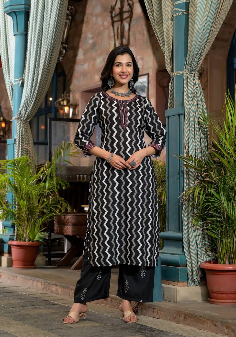 Dhruvi 207 Fancy Daily Wear Kurti With Bottom