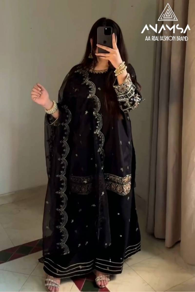 Anamsa 549 Black Pakistani Salwar Kameez