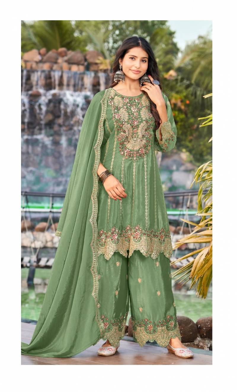 Khas 4414 Ready Made Pakistani Salwar Suits Collection