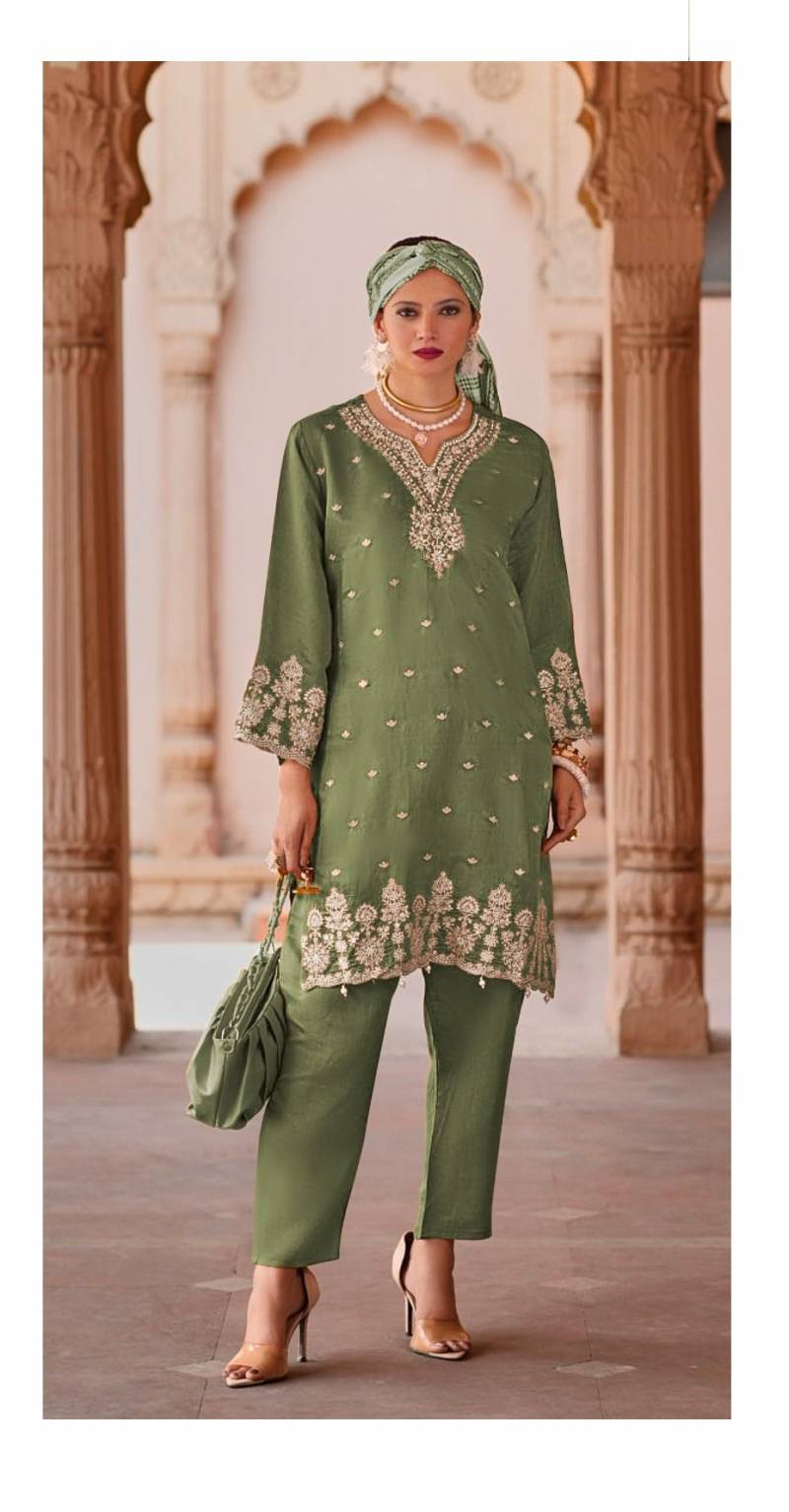 Shree R 1359 A To D Designer Pakistani Ready Made Salwar Suits