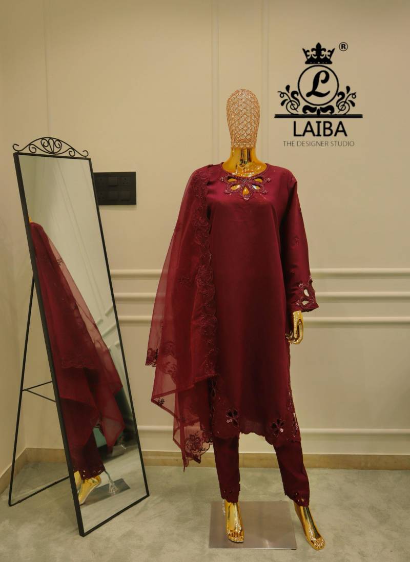 Laiba Am 7028 Viscose Slub Ready Made Suits Collection