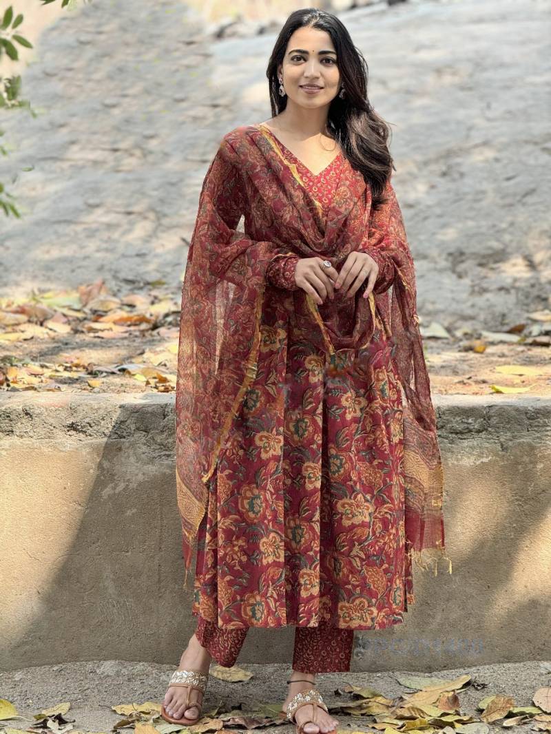 Dhruvi 301 Printed Kurti Bottom With Dupatta