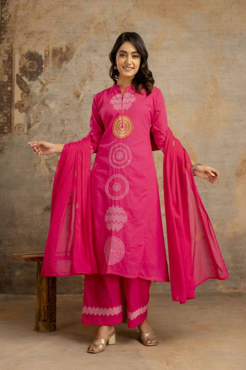 Naisha K 240 Daily Wear Cotton Kurti Bottom With Dupatta Set