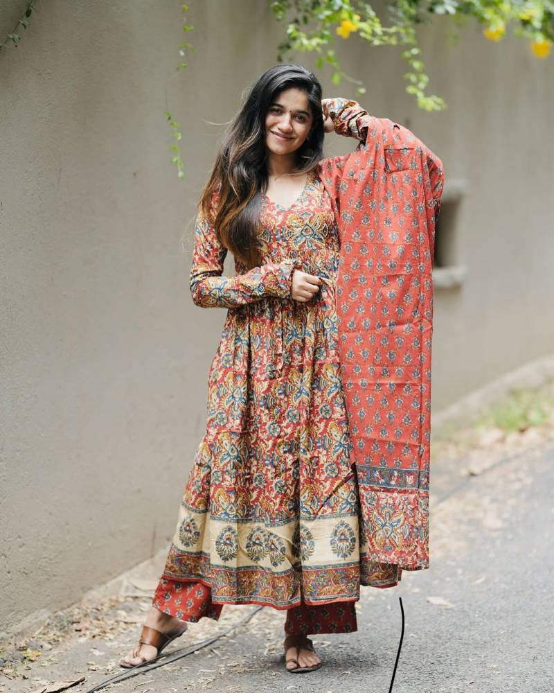 Dhruvi 367 Viscose Anarkali Kurti With Bottom Dupatta Collection