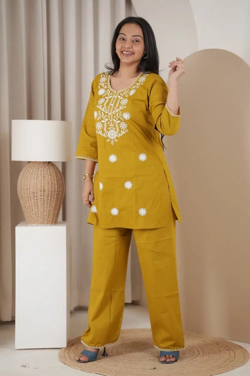 Naisha K 837 Dhabu Cotton Lucknowi Work Kurti With Bottom