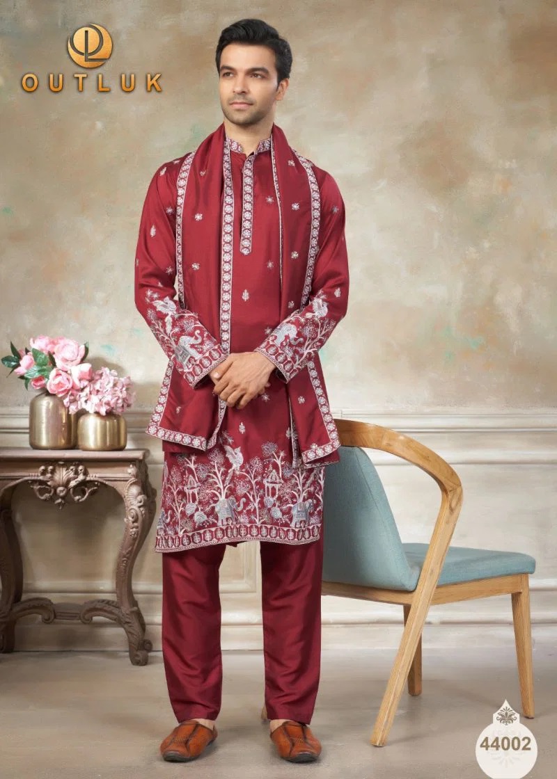 Outluk Wedding 44 Embroidered Kurta Pajama With Dupatta For Mens