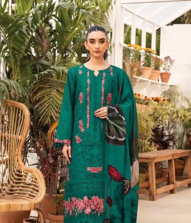 Saniya 7178 A To C Chikankari Pakistani Salwar Kameez