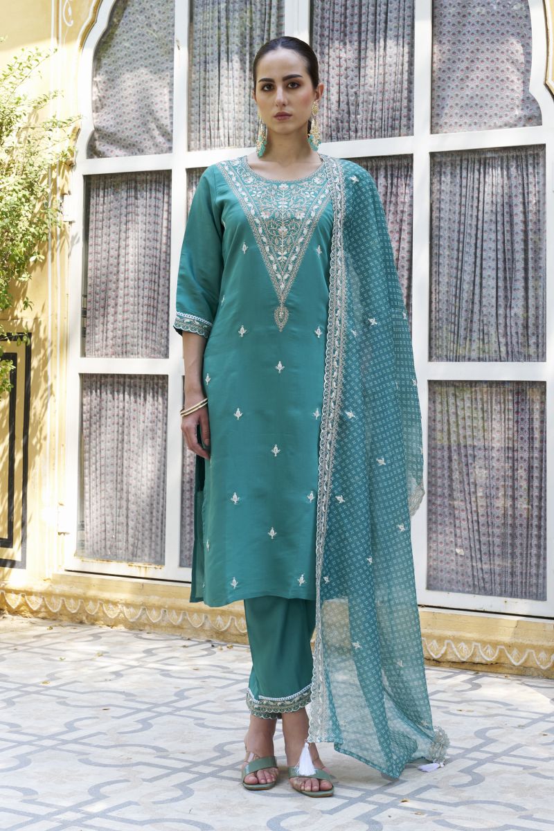 Vp 9552 Roman Silk Embroidered Kurti Bottom Set Dupatta