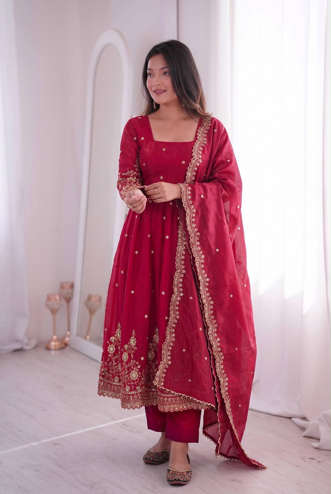Z 5073 Embroidery Work Anarkali Kurti Set With Dupatta