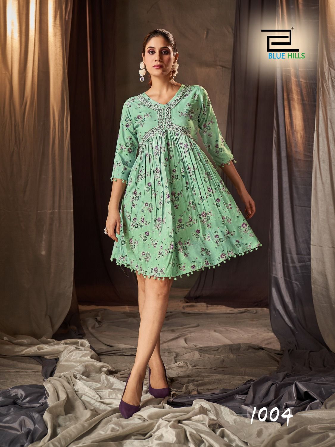 S4U RANGREZ FANCY CHINON GEORGETTE GOWN STYLE KURTIS WHOLESALER -  Geetanjali Fashions