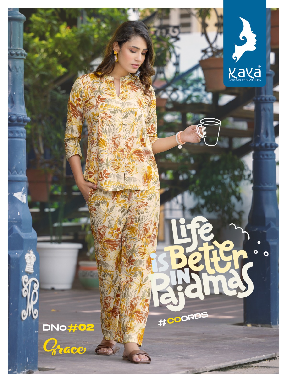 Kaya Leggings  How to wear, Lounge wear, Sweatshirt fabric